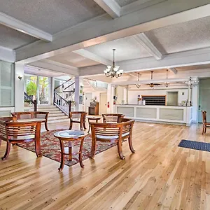 https://kailua-kona-efficiency-studio-walk-to-beach.hotelsinhawaii.org